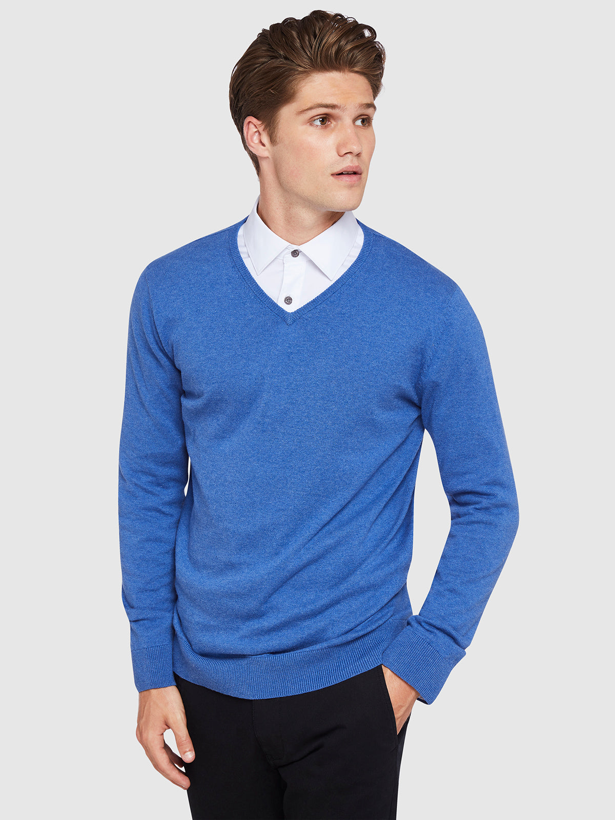 COTTON V-NECK PULLOVER