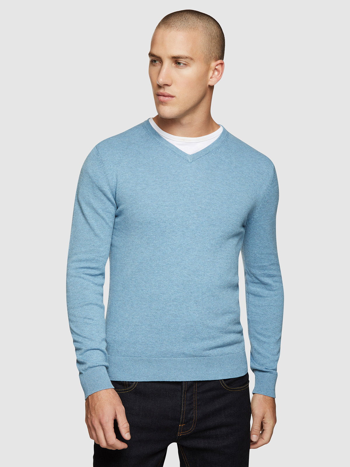 COTTON V-NECK PULLOVER