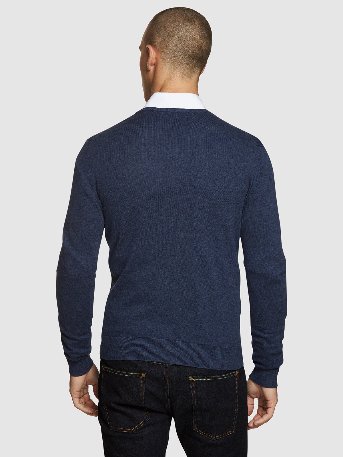 COTTON V-NECK PULLOVER