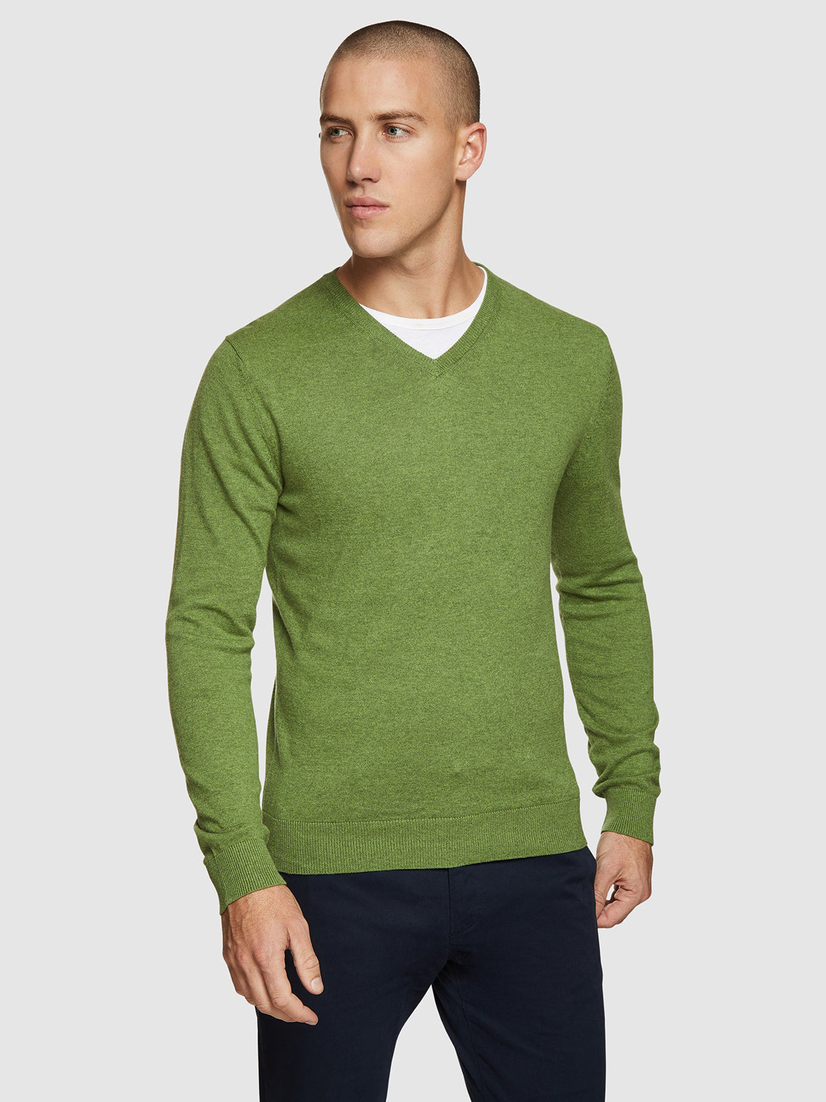 COTTON V-NECK PULLOVER