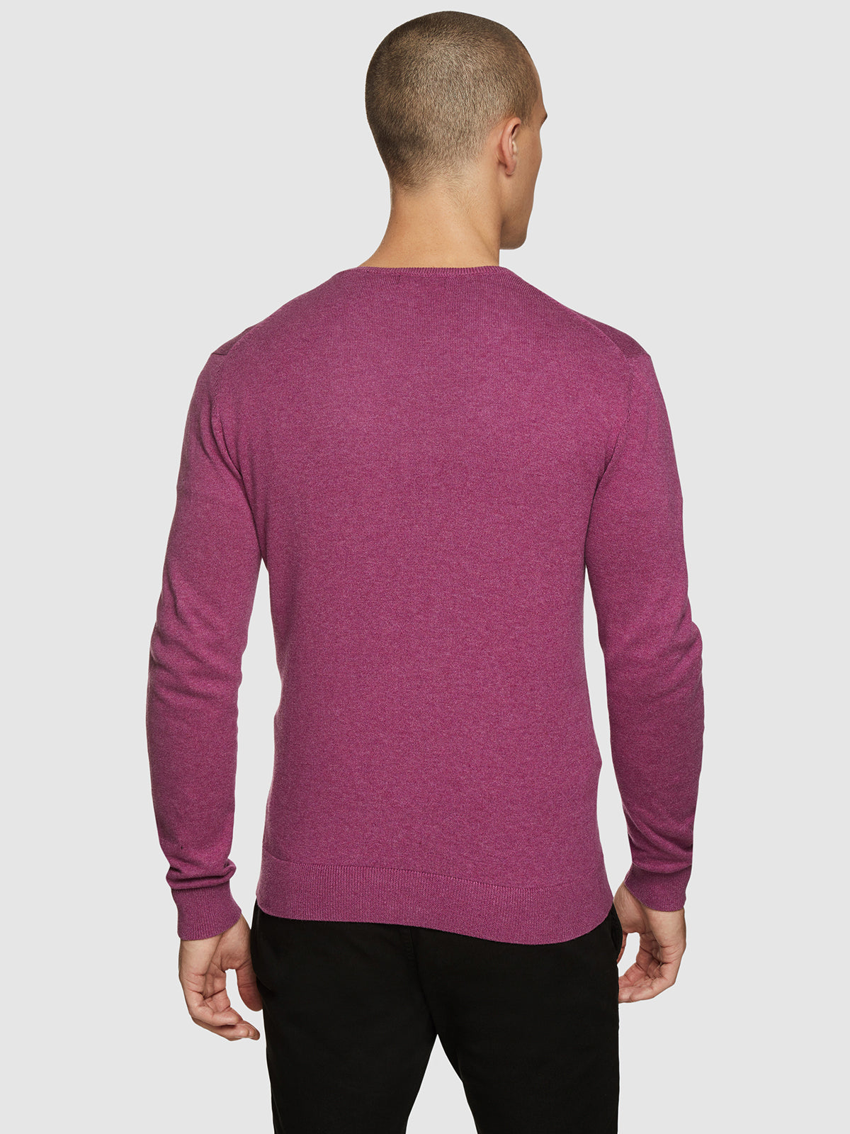 COTTON V-NECK PULLOVER