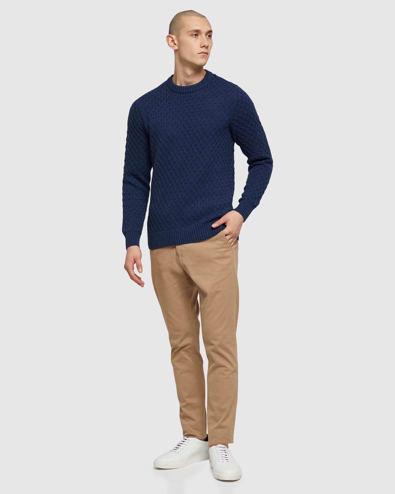 FLYNN CREW NECK KNIT