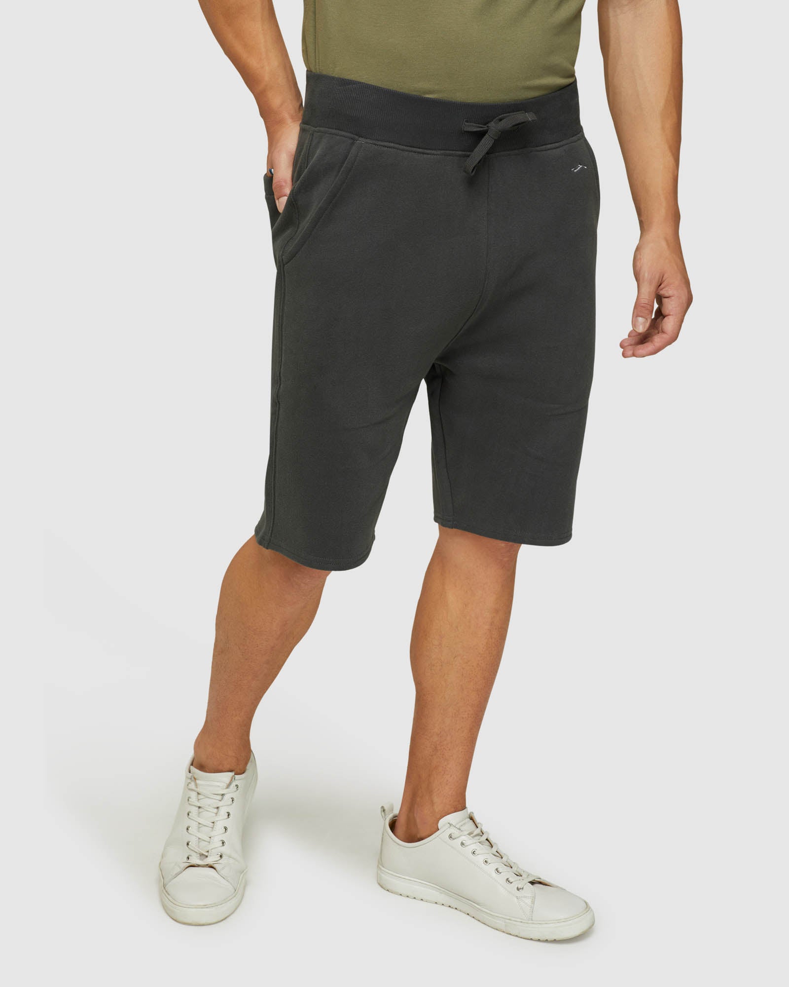 ISAK JERSEY SHORTS