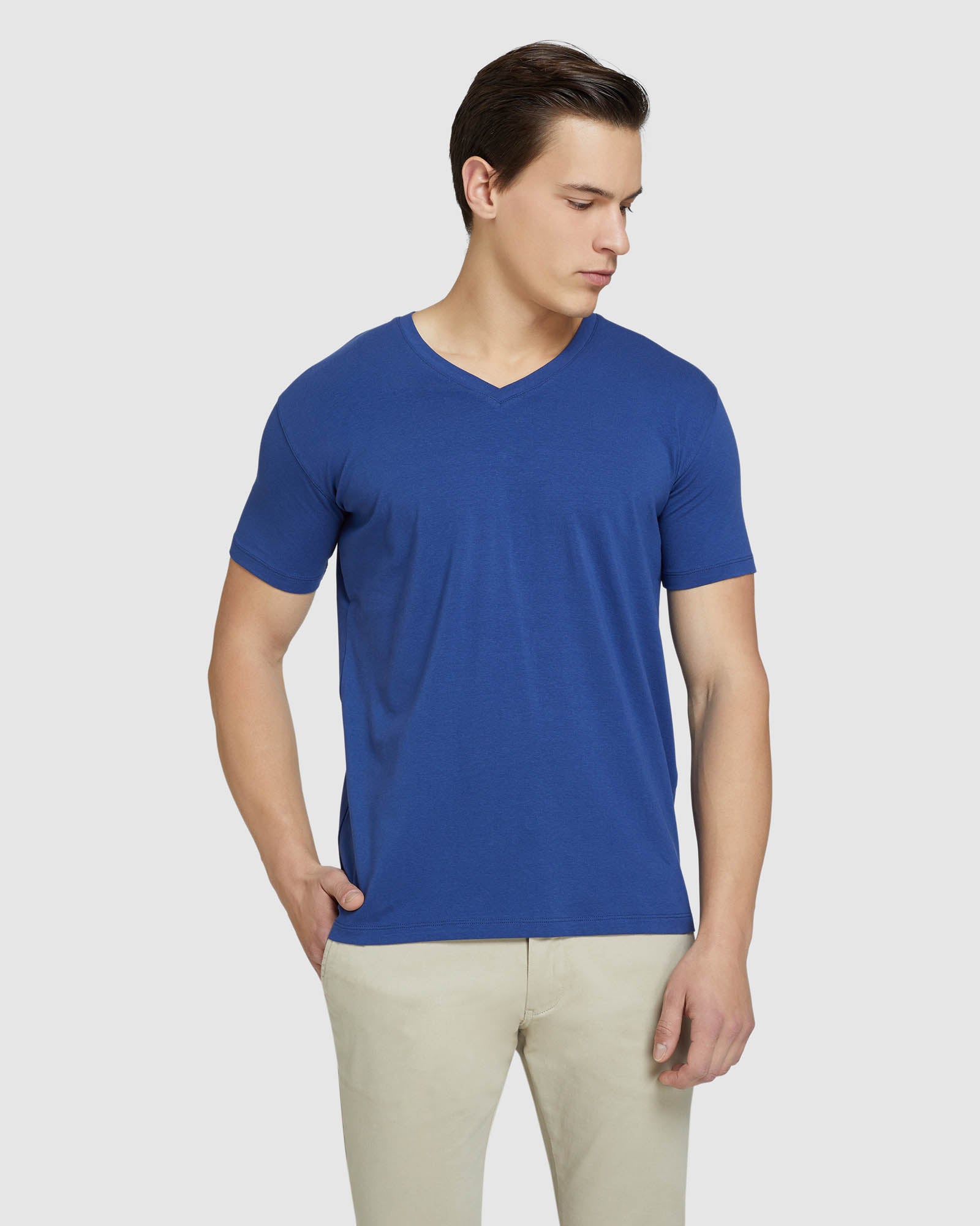 PETER STRETCH V-NECK T-SHIRT