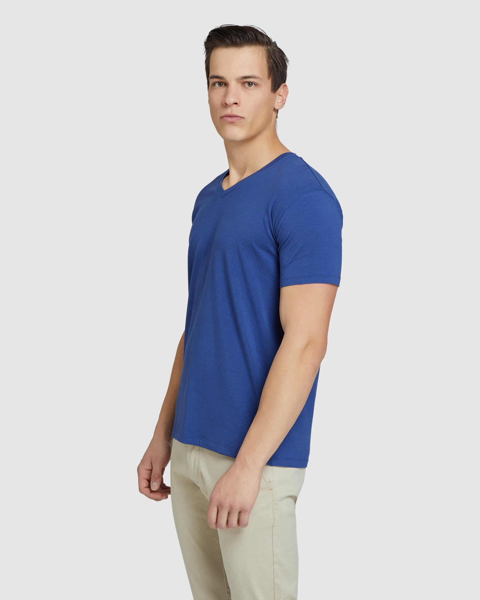 PETER STRETCH V-NECK T-SHIRT