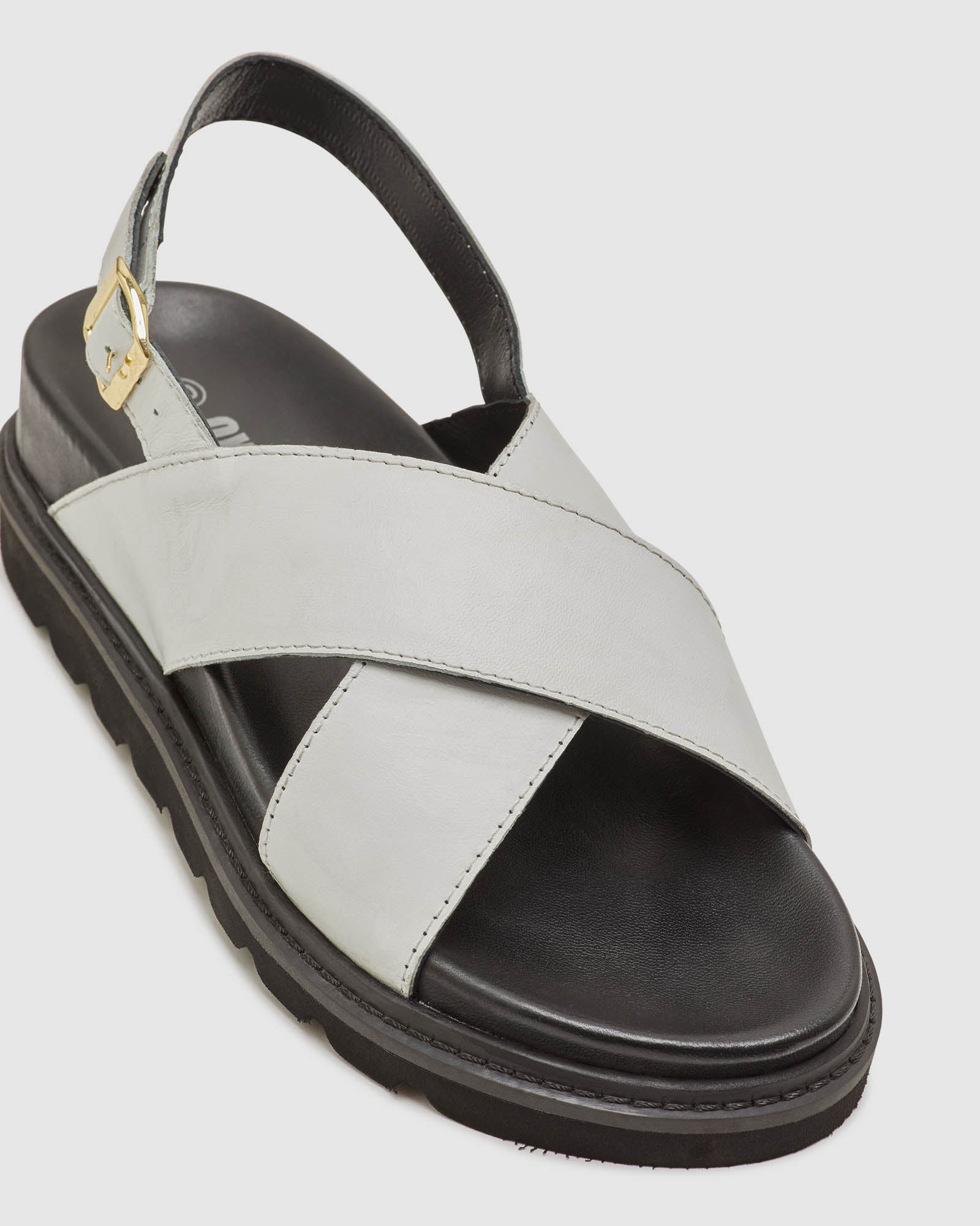 TANYA CROSS OVER SANDALS