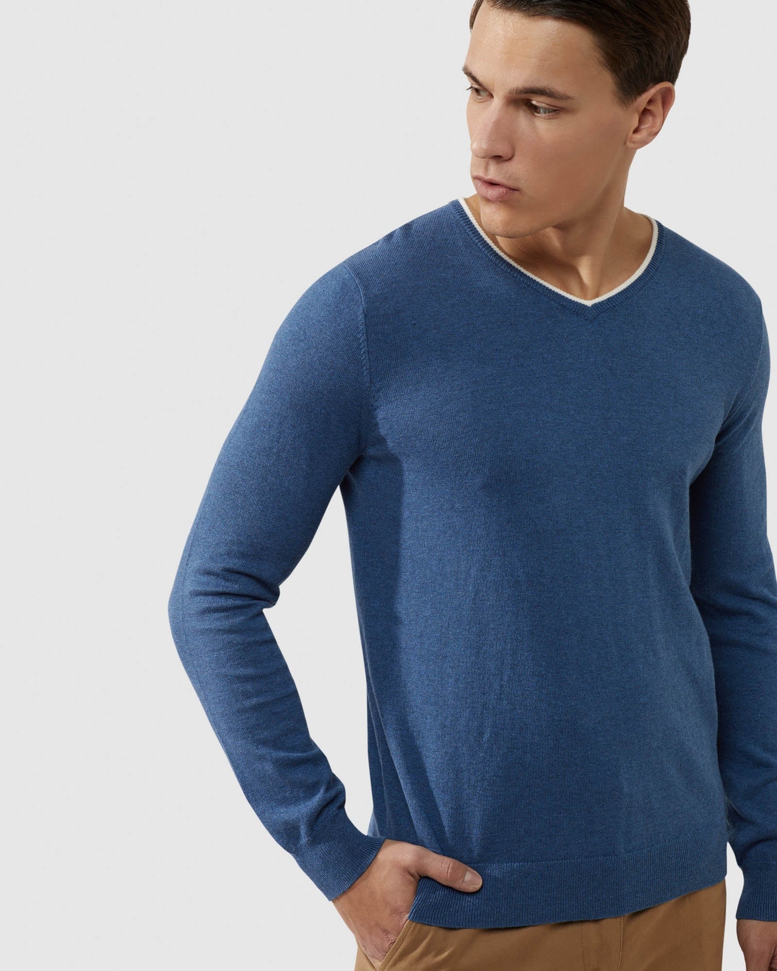 LENNY V NECK CASHMERE BLEND PULLOVR