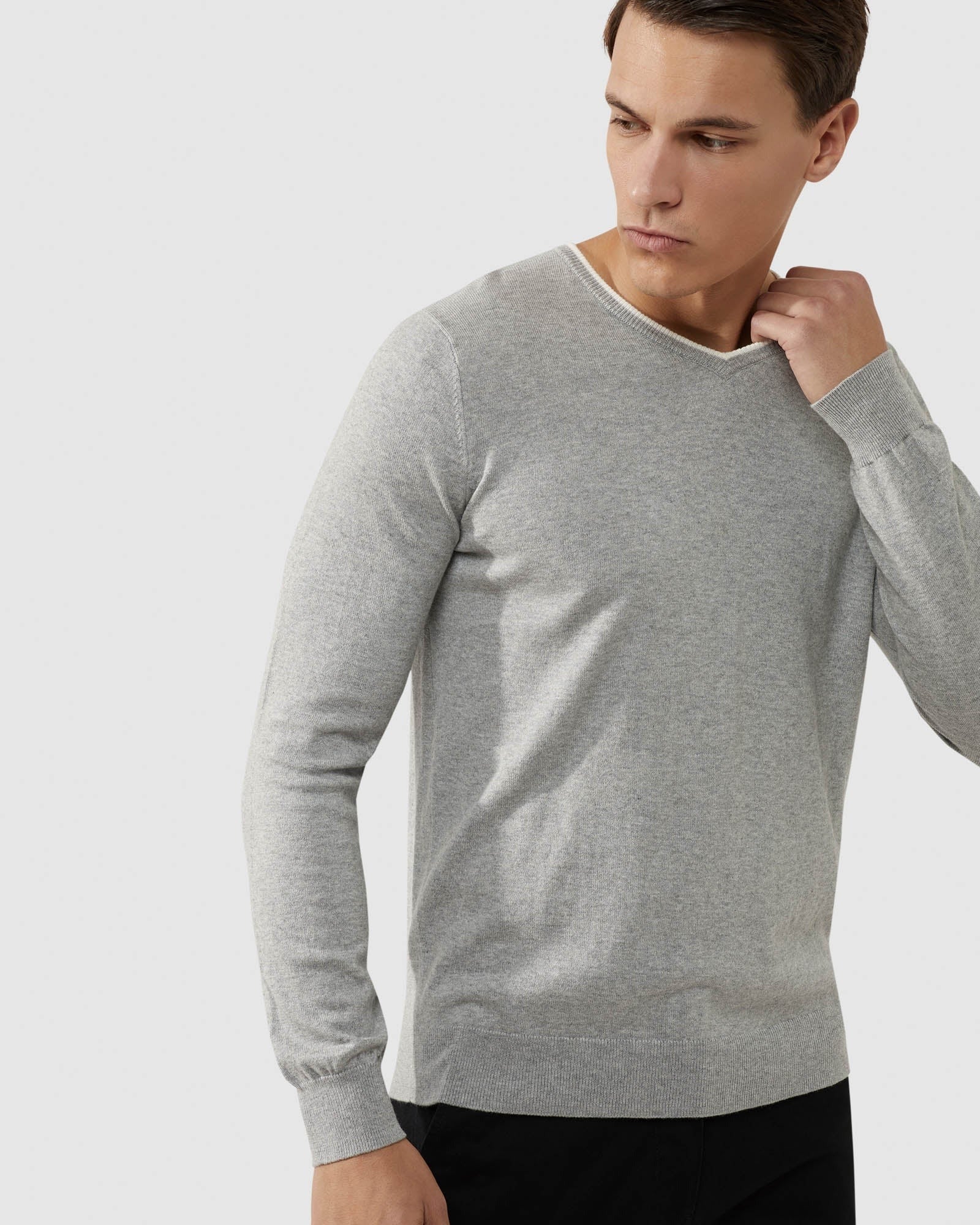 LENNY V NECK CASHMERE BLEND PULLOVR