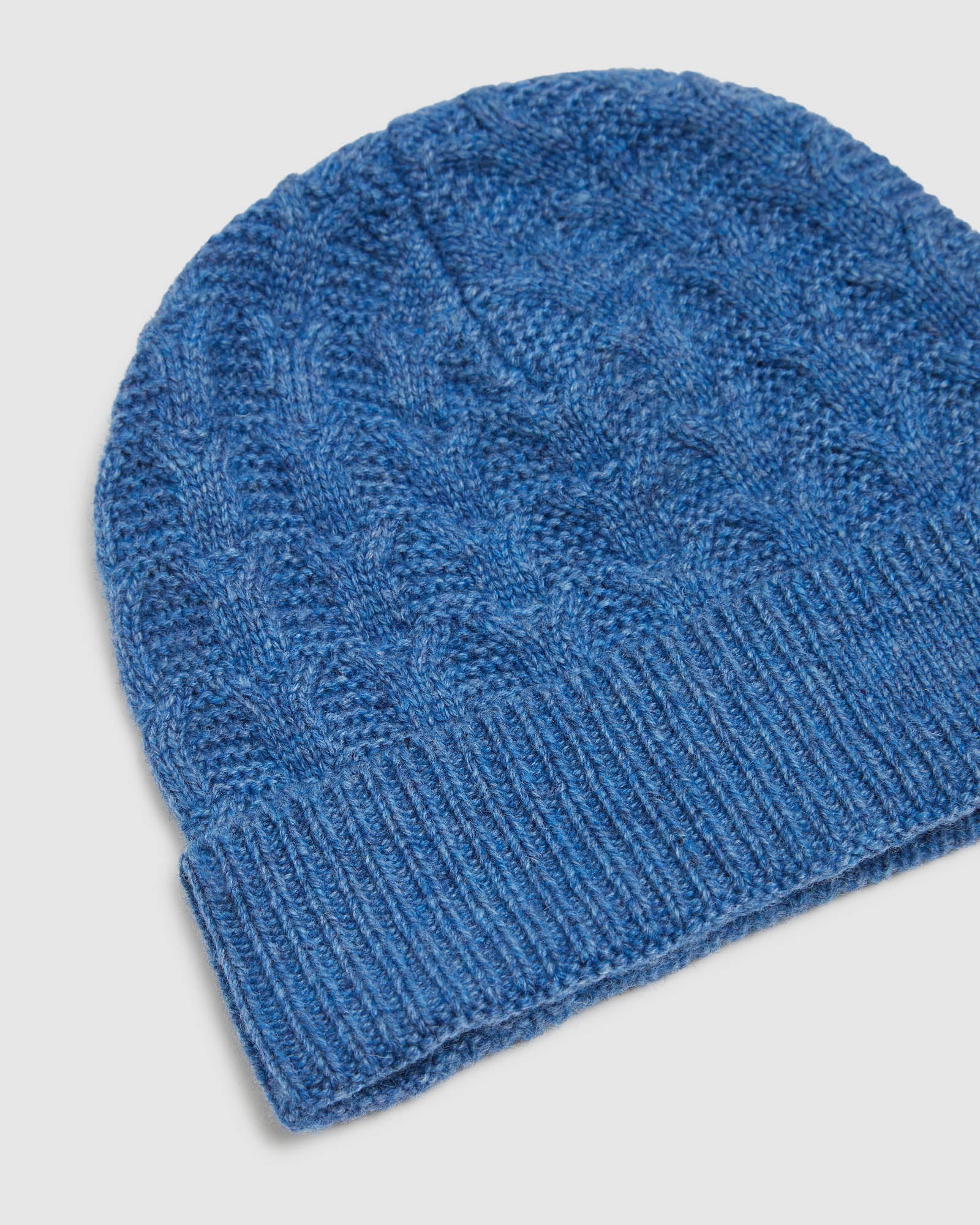 ERIC CABLE KNIT BEANIE