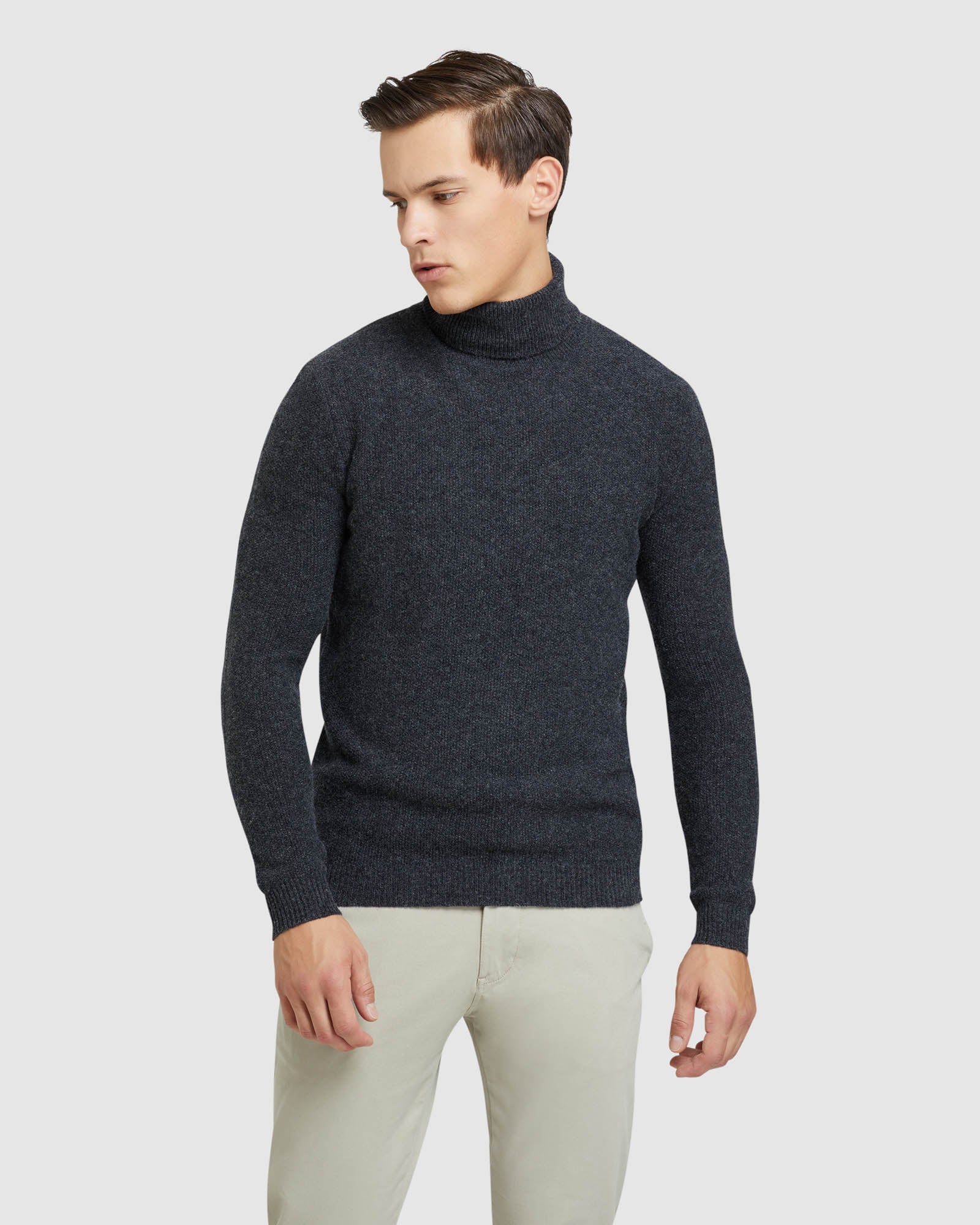 BRODIE TURTLE NECK KNIT