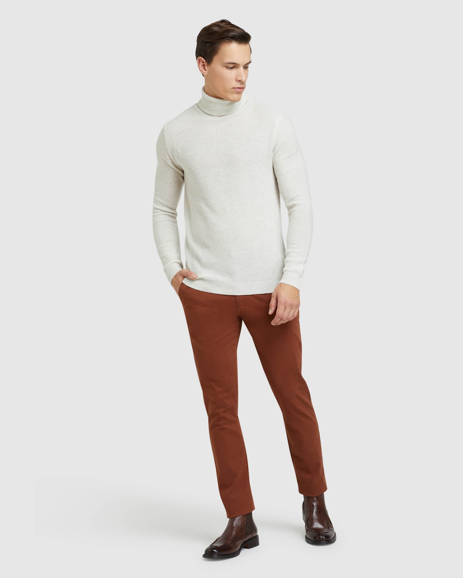 BRODIE TURTLE NECK KNIT