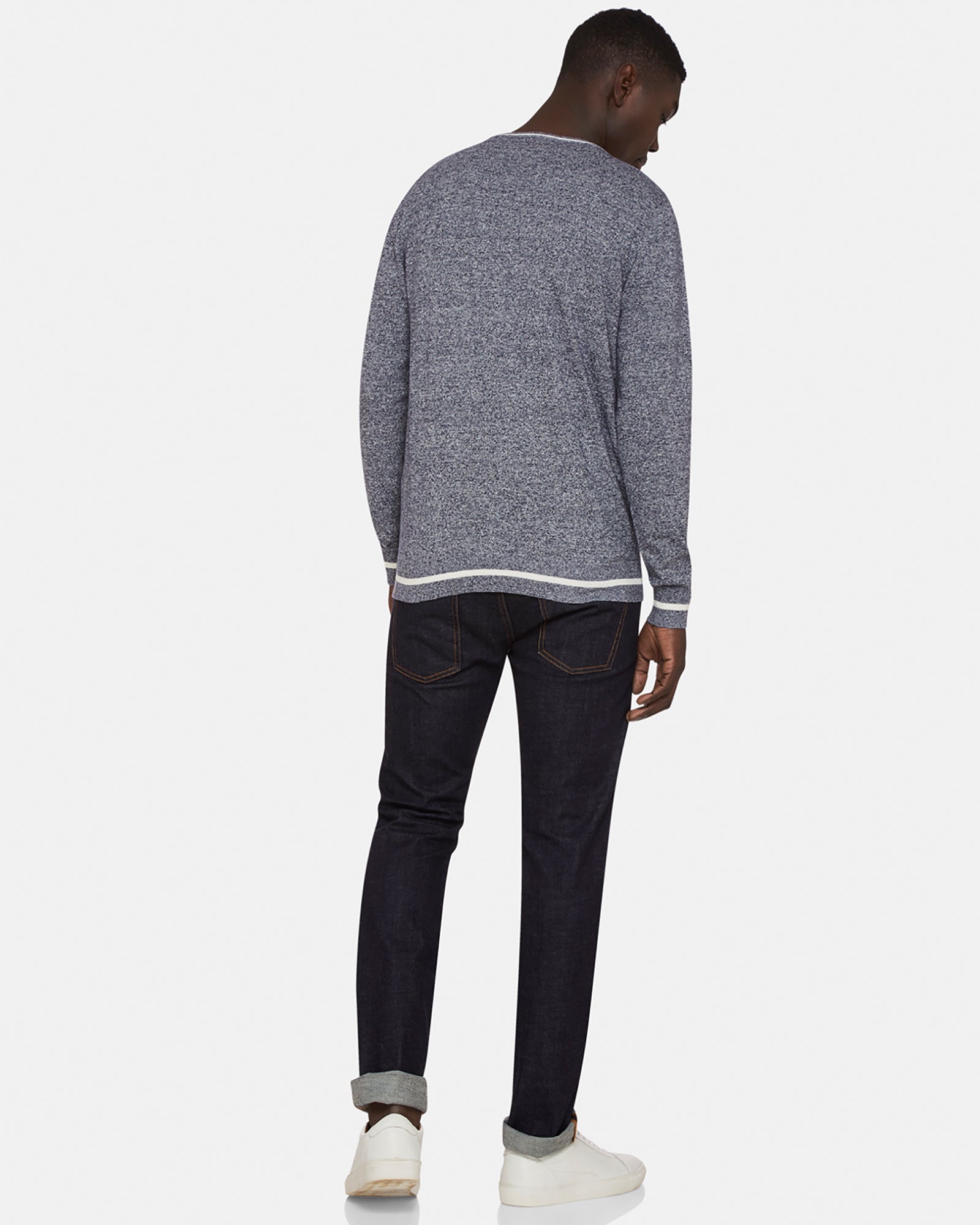 TIPPING V-NECK PULLOVER