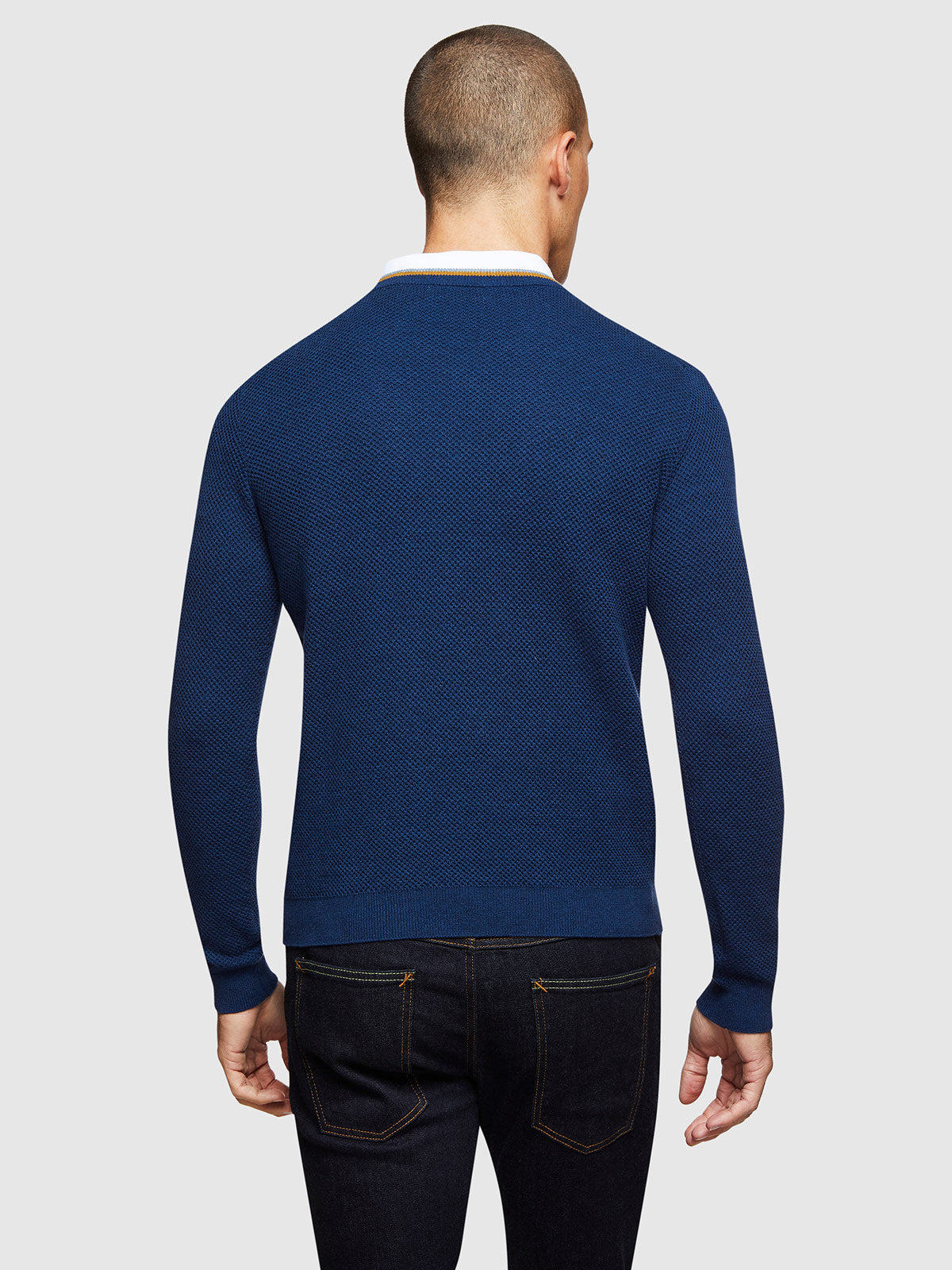 ADRIAN TEXTURED TIPPING VNEC KNIT