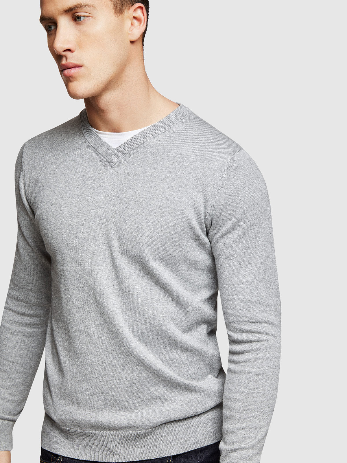 CALLUM COTTON SILK VNECK PULLOVER