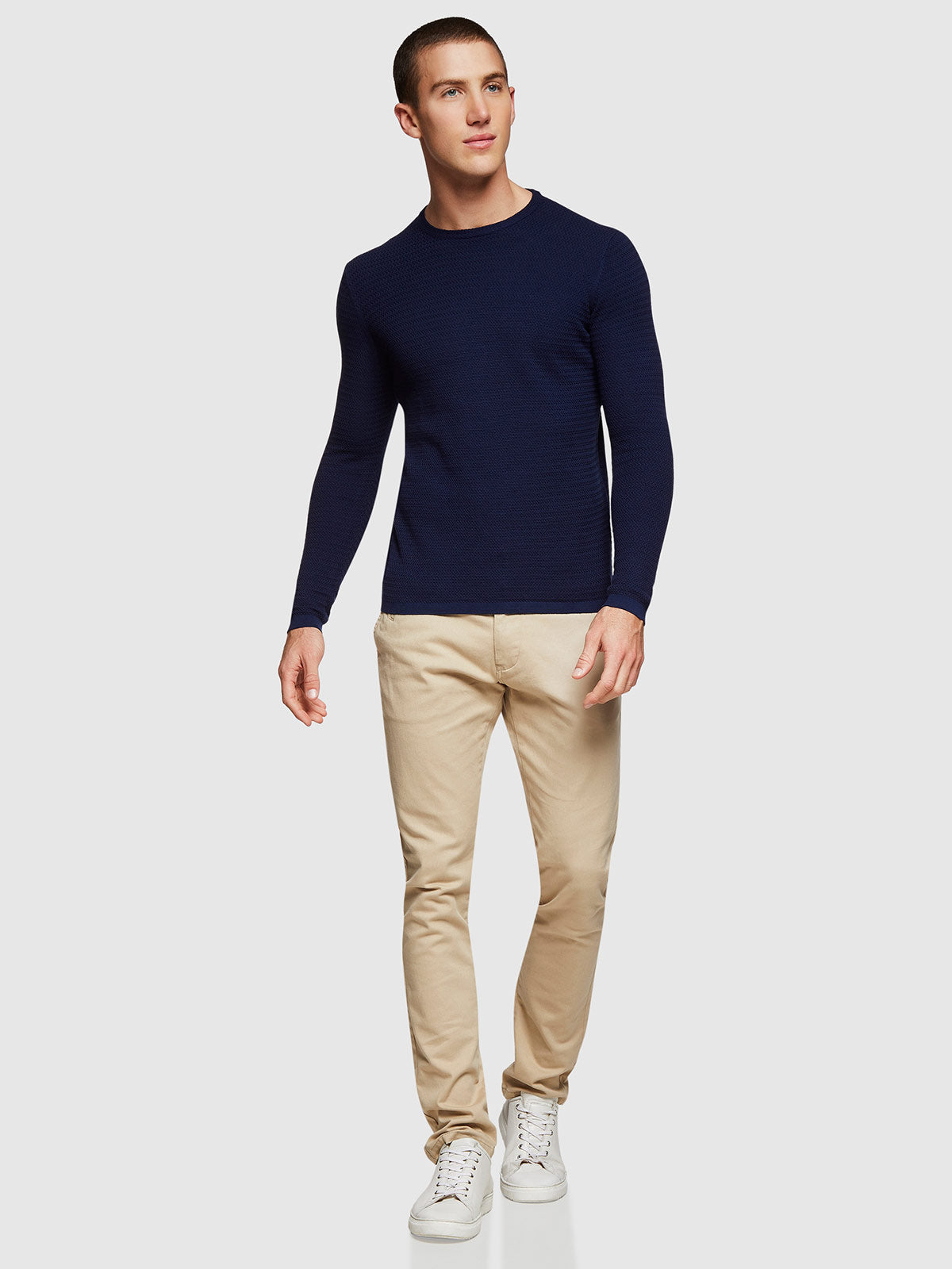 BARTON TEXTURED CREWNECK PULLOVER