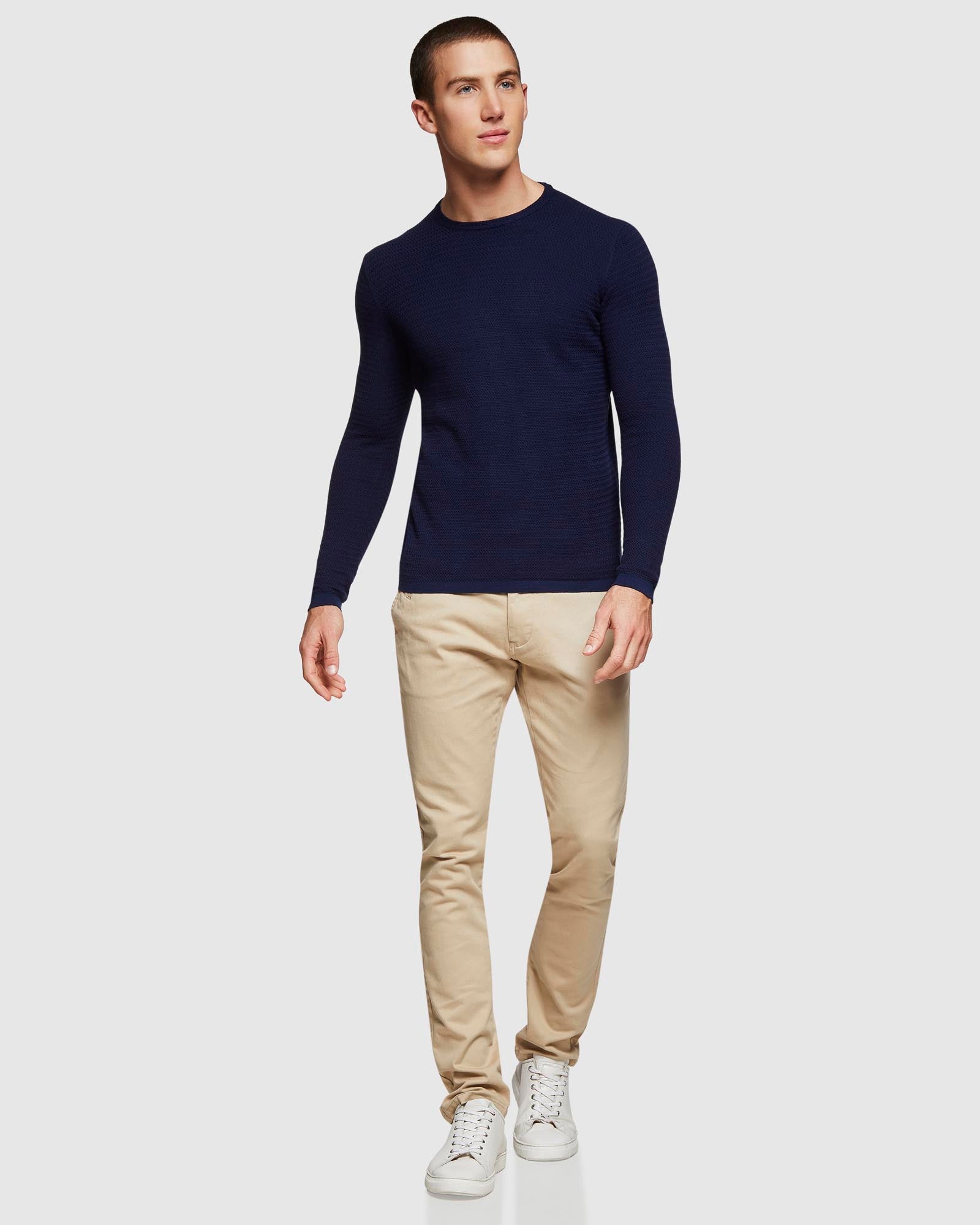 BARTON TEXTURED CREWNECK PULLOVER