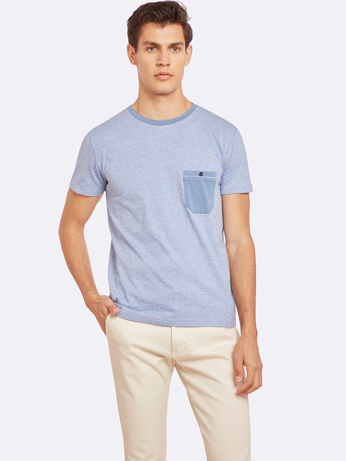 CONTRAST TRIM T-SHIRT