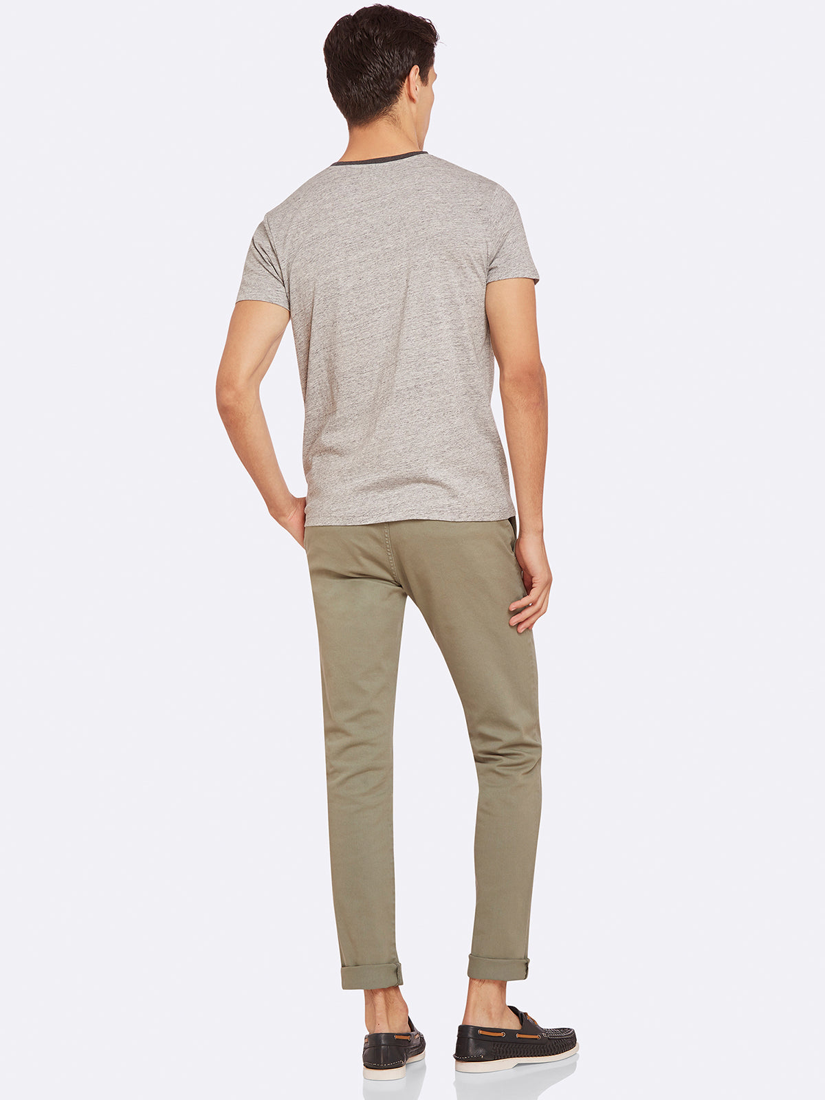 CONTRAST TRIM T-SHIRT