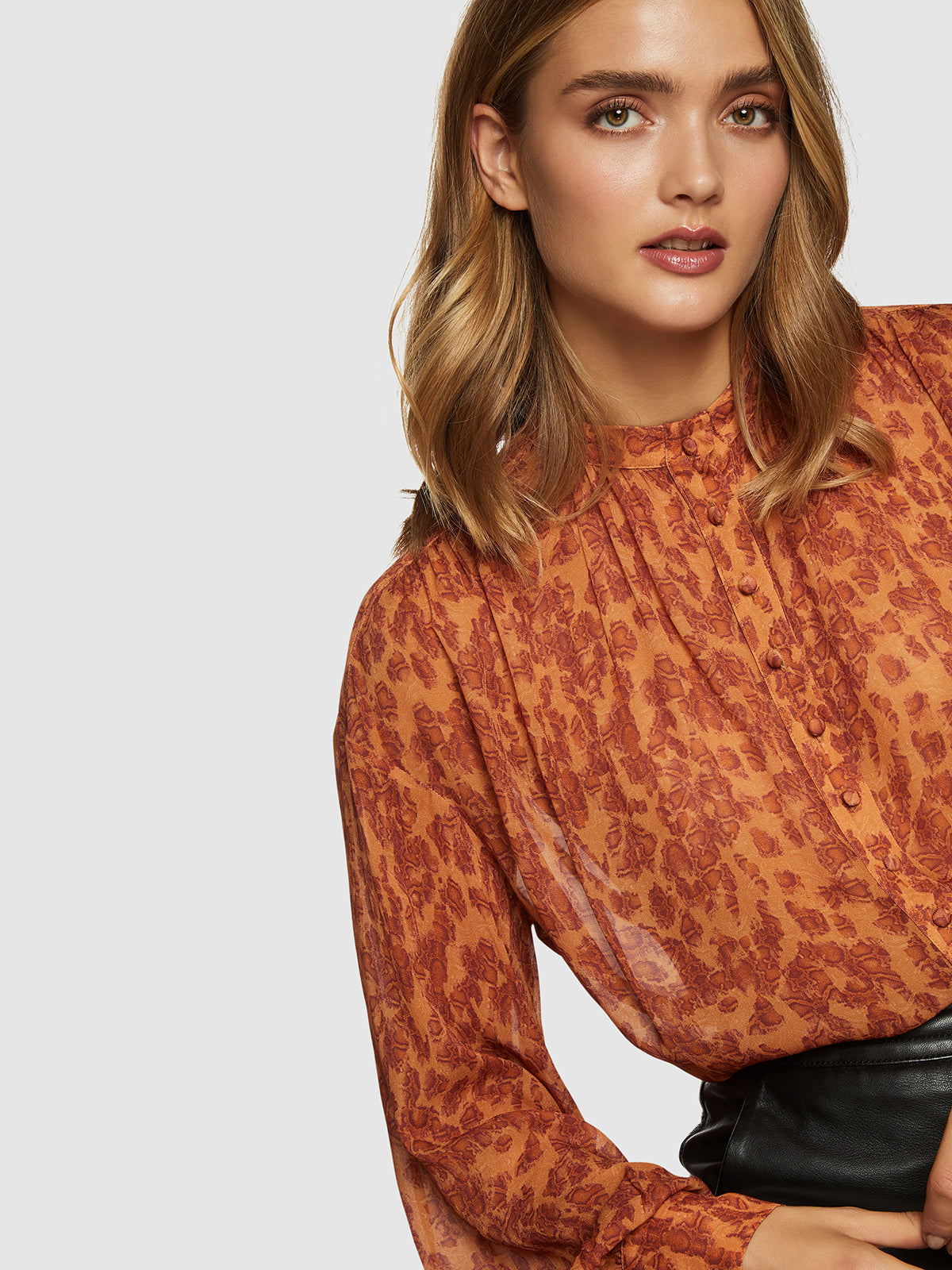 SHIBA ANIMAL PRINT BLOUSE