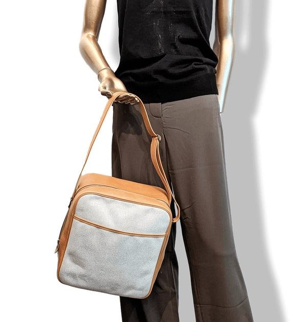 Louise Fontaine Bruxelles, Bags, Louise Fontaine Bruxelles Leather  Crossbody Bag