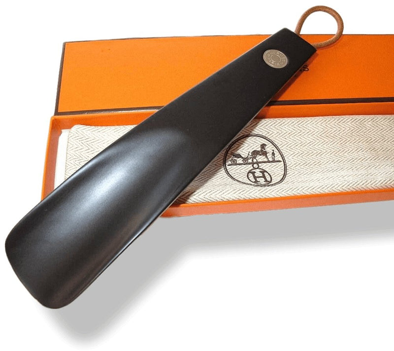 hermes shoe horn