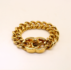 Vintage Chanel turnlock bracelet Chanel gold bracelet CC logo bracelet 1990 Chanel bracelet Chanel turn lock vintage Chanel jury jewellery Chanel costume jewellery Chanel vintage jewellery