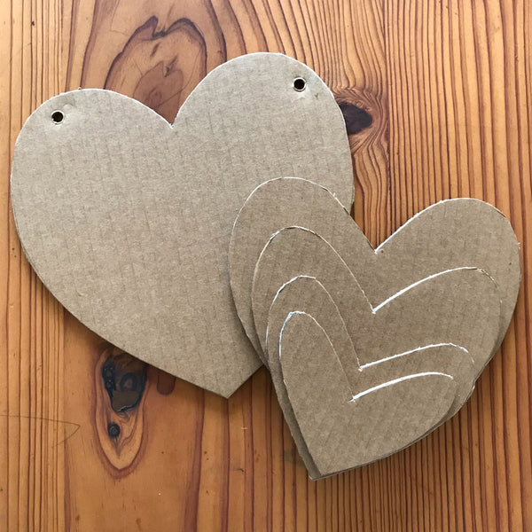 Cardboard heart shapes for make a necklace