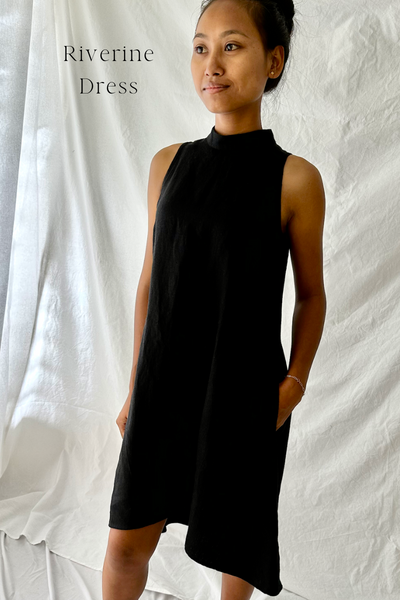 Riverine Dress in black linen with pockets