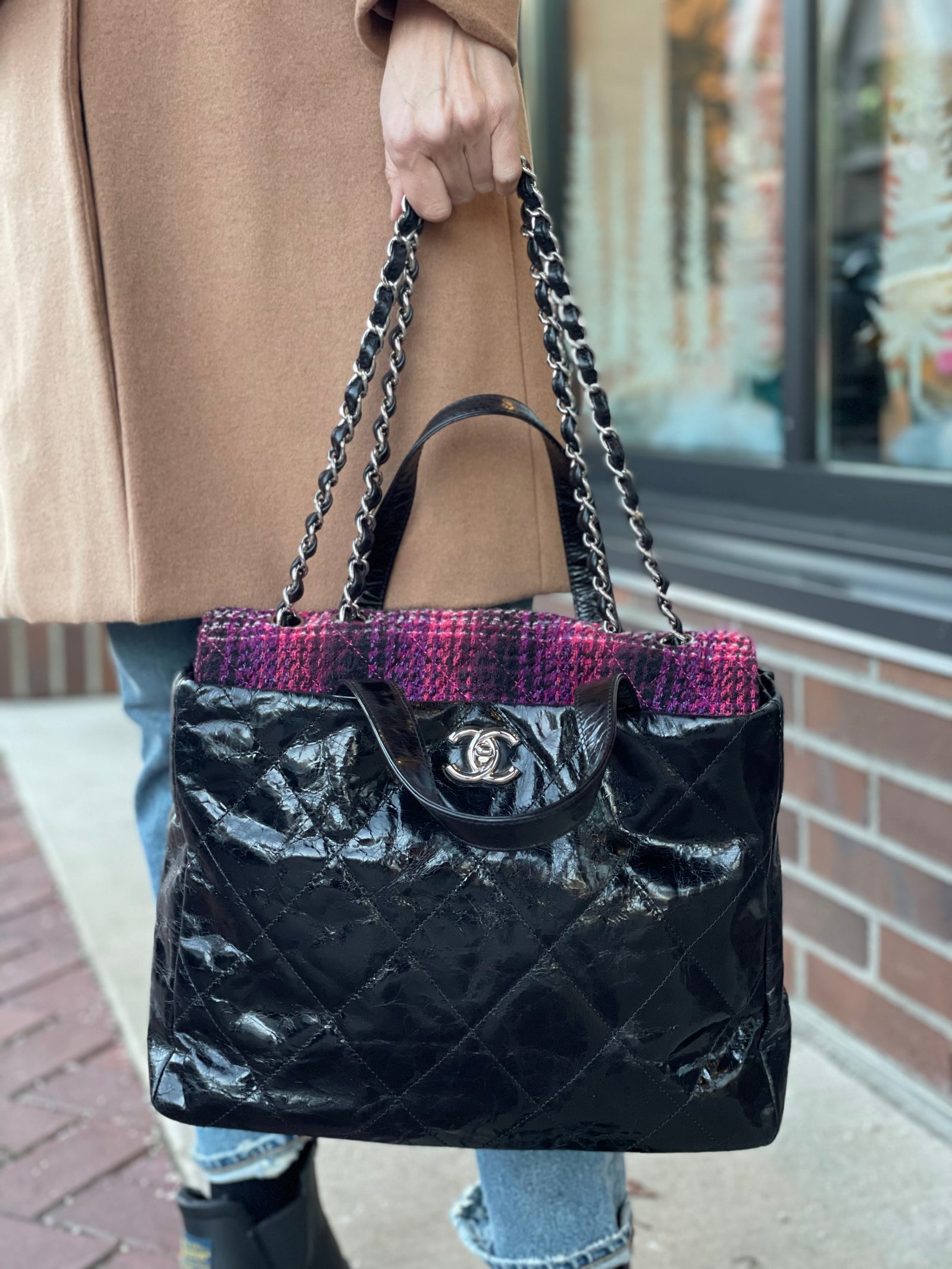 Louis Vuitton Saumur Crossbody Review – Closet Connection Resale