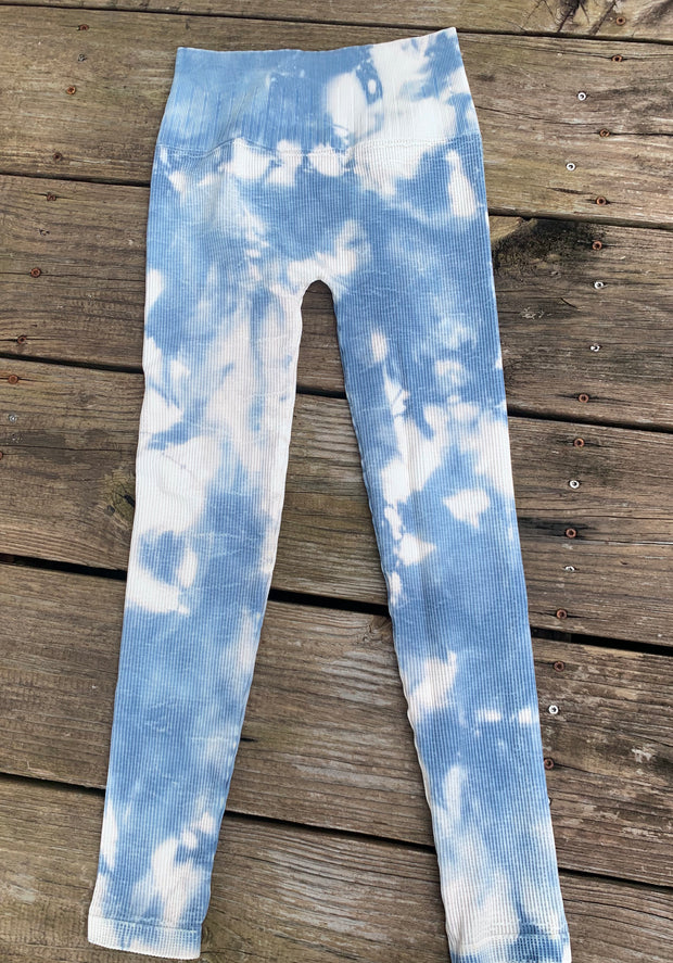 Denim Review: Bleulab Detour Leggings in French Chalk with Plum Coating :  DenimBlog