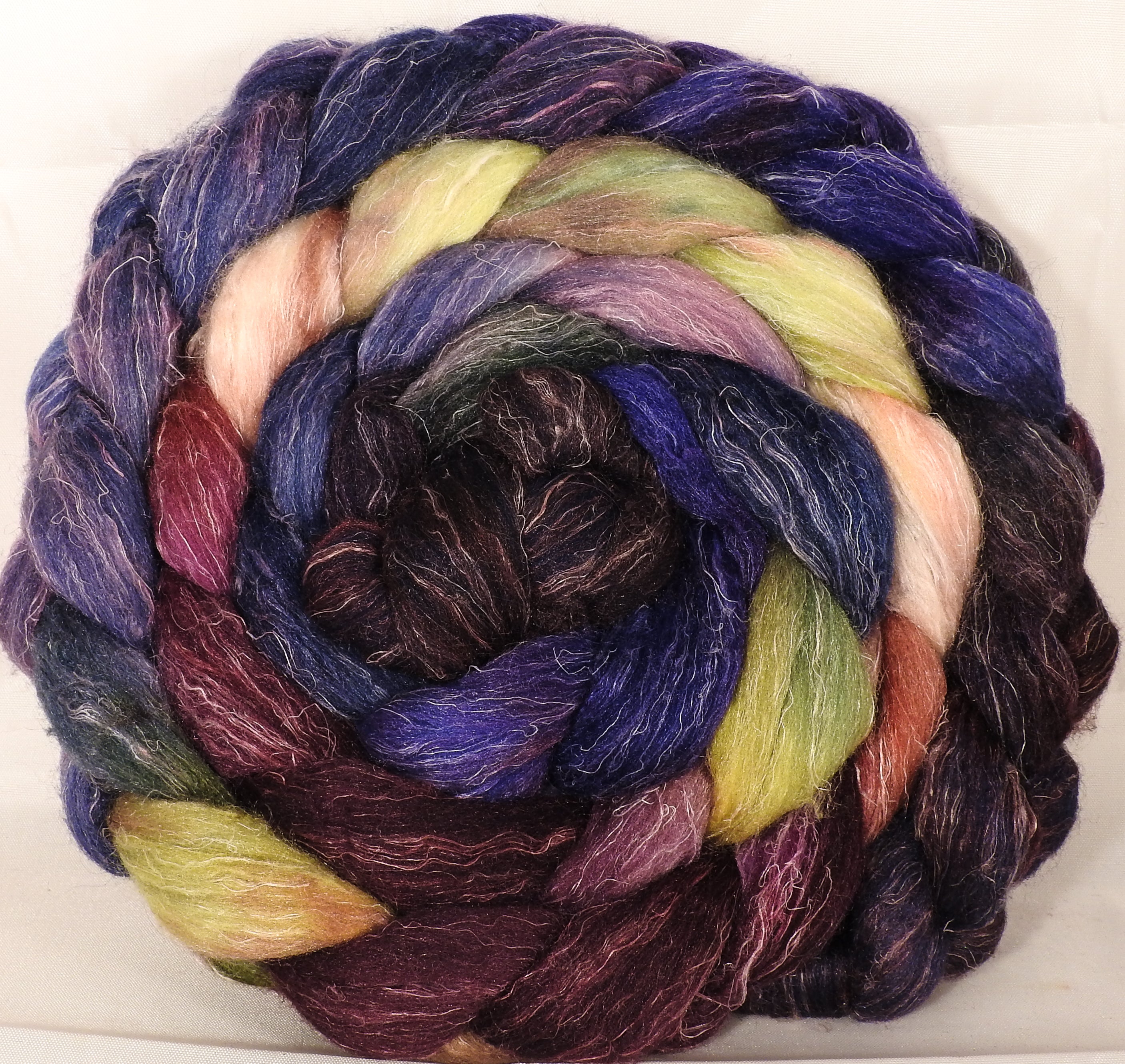 Batt in a Braid #29 -Fresh Fig(5.4 oz.) Rambouillet / Tussah / Flax (40/40/20)