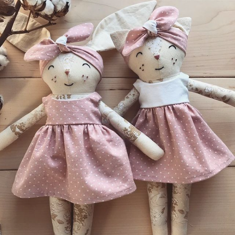Hello Merry shop rag dolls, stuffed animals handmade in Canada, local stuffies different animals and custom outfits, toys for kids made in Canada, fabric toys for girls and boys, Ottawa Ontario toy brands 
