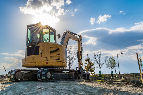 On-site Machinery with Plant Tracking Protection