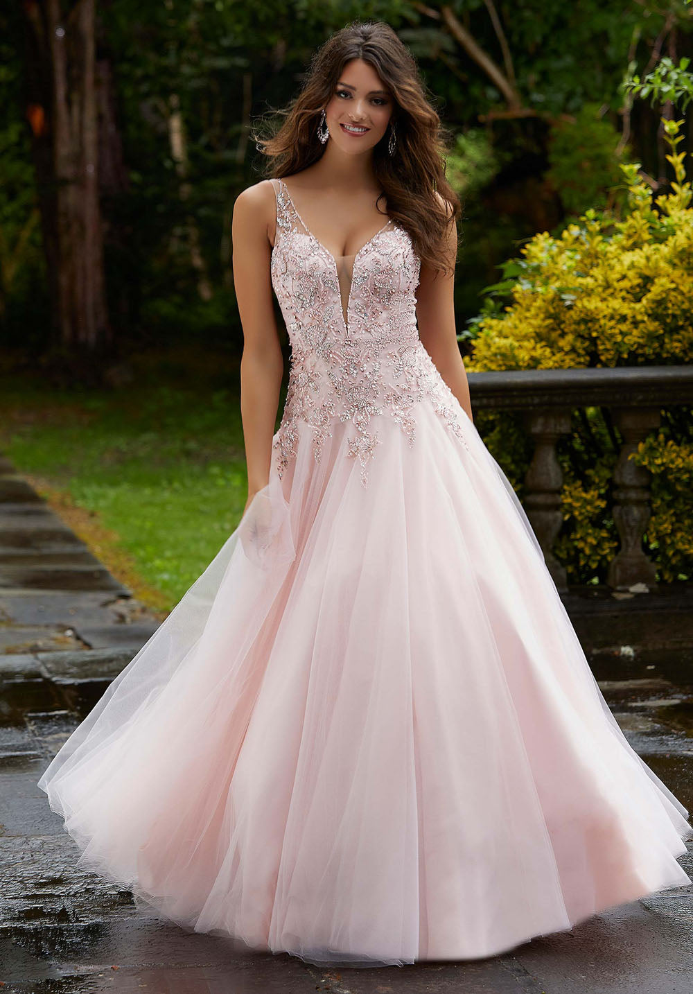 Pretty in Pink with Morilee – InternationalProm.com