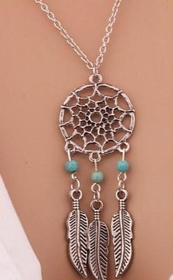 Collier Attrape Rêves Indien en Argent à Perles Bijoux femme bohème capteurs de rêves style chic boho amérindien fantaisie