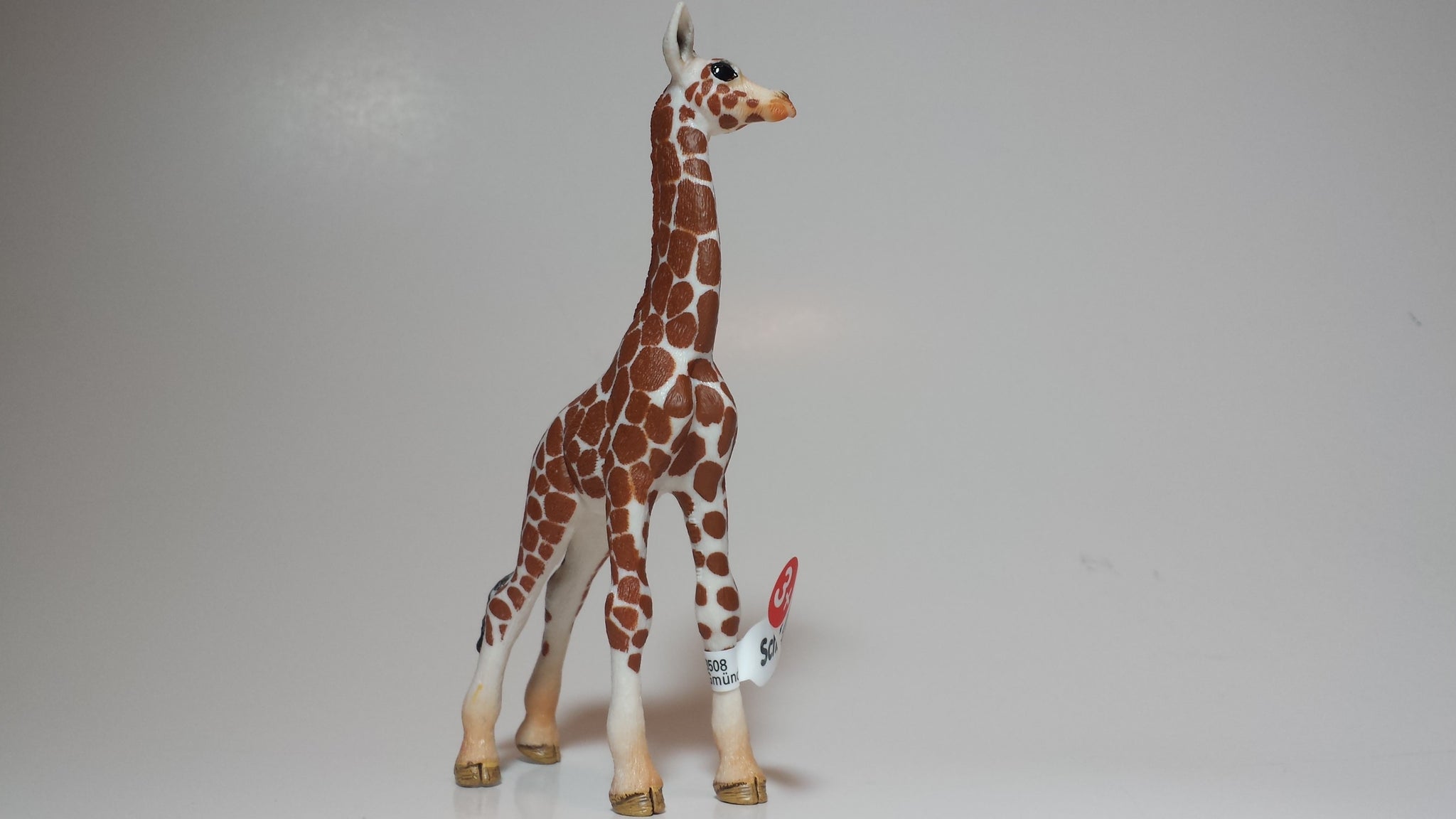 schleich baby giraffe