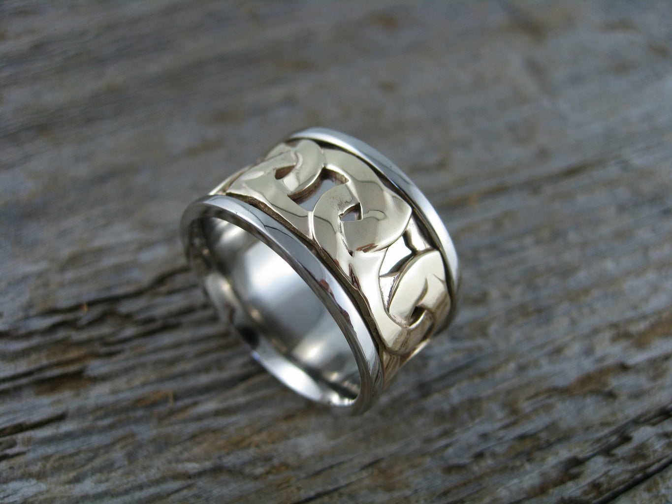 Custom Gold & Silver Jewellery in Vancouver, BC