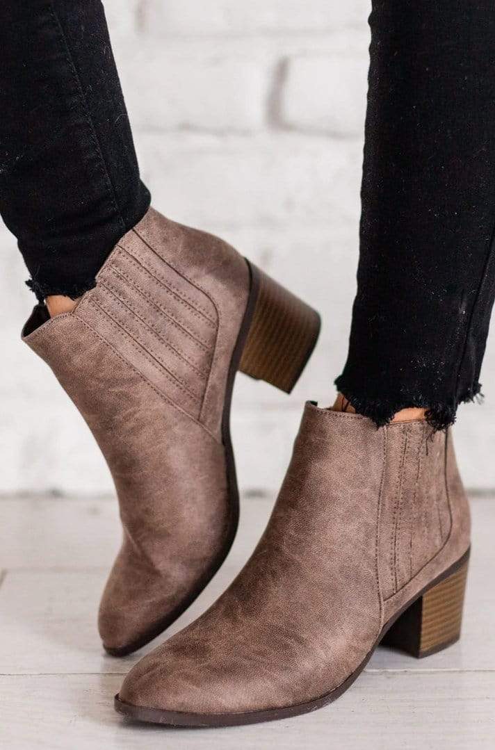 Rumi Booties Taupe – Lucy Avenue