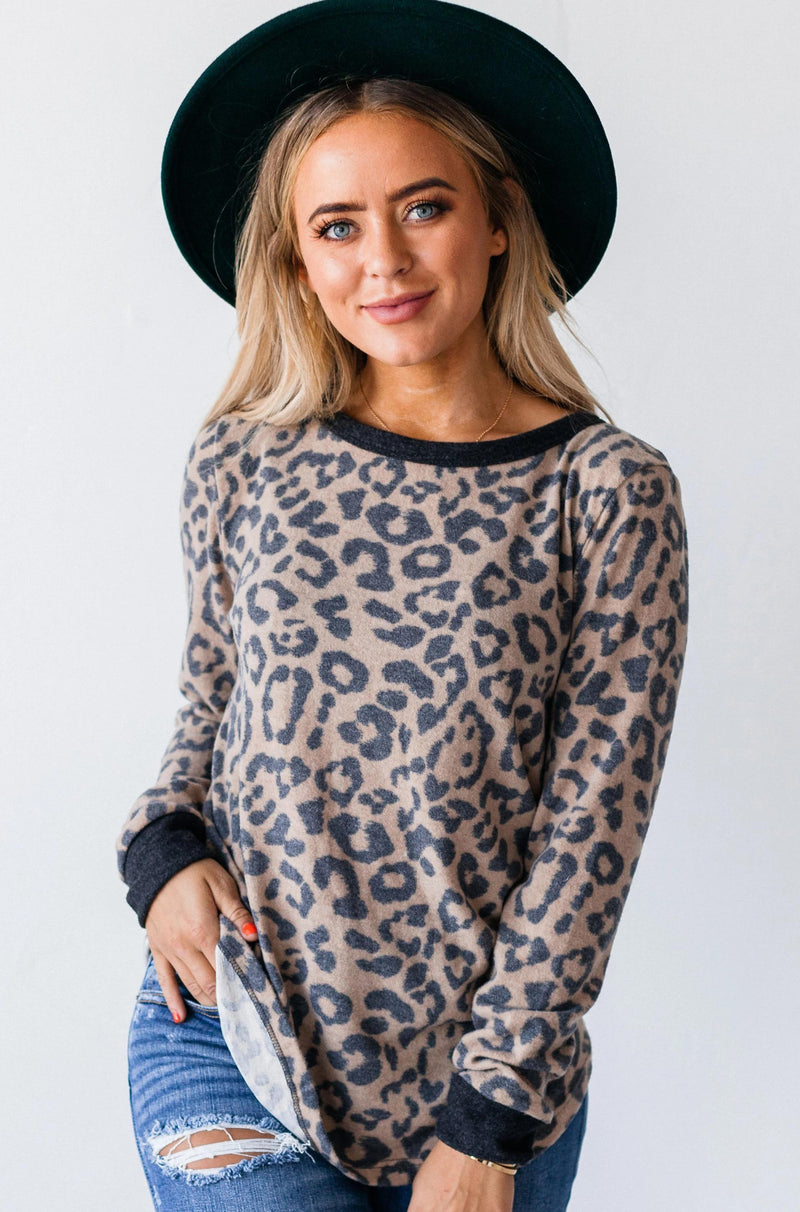Kennedy Leopard Pullover Taupe
