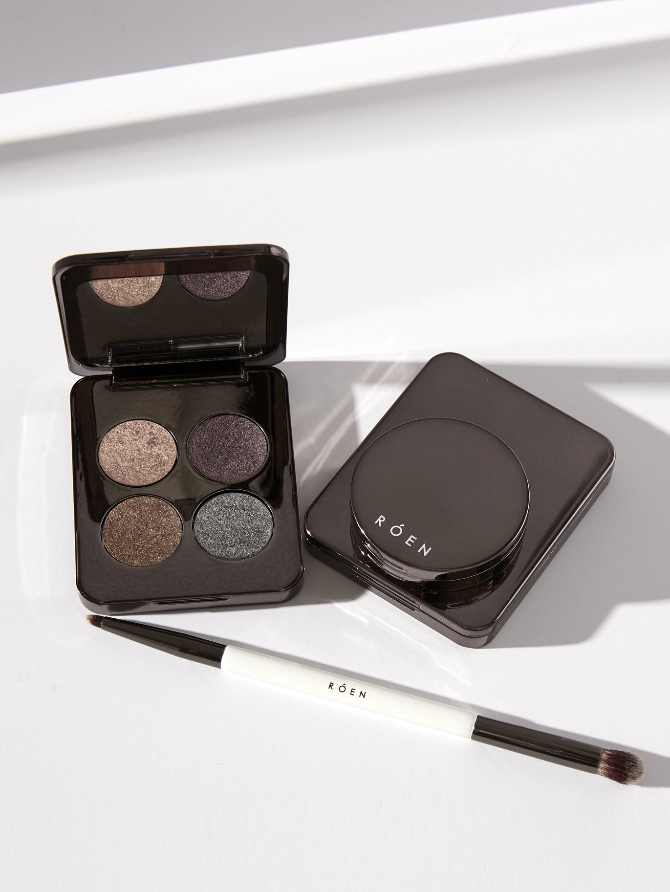 Roen Beauty 52° Cool Eye Shadow Palette