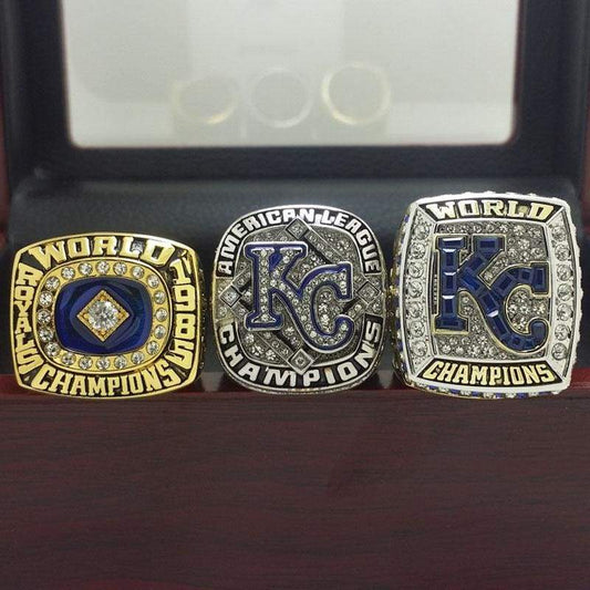 Check out the Royals' 2015 World Series rings