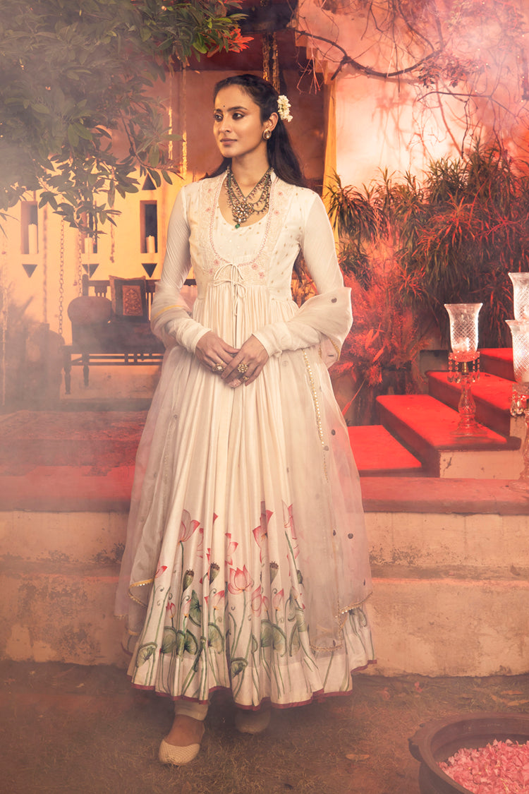 Designer Anarkali Suits - Stylish and Fashionable Wear – Lashkaraa