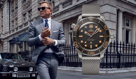 Daniel-Craig-porte-un-Omega-Omega-Seamaster-Diver-300m-coaxial-Master-Chronometer-in-No-Time-to-Die