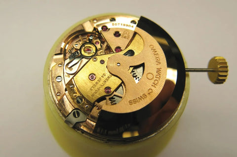 Omega-De-Ville-automatic-watch-movement-with-crown-Zurichberg