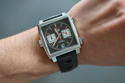 Tag-Heuer-Monaco-Vintage-Racing-Montre