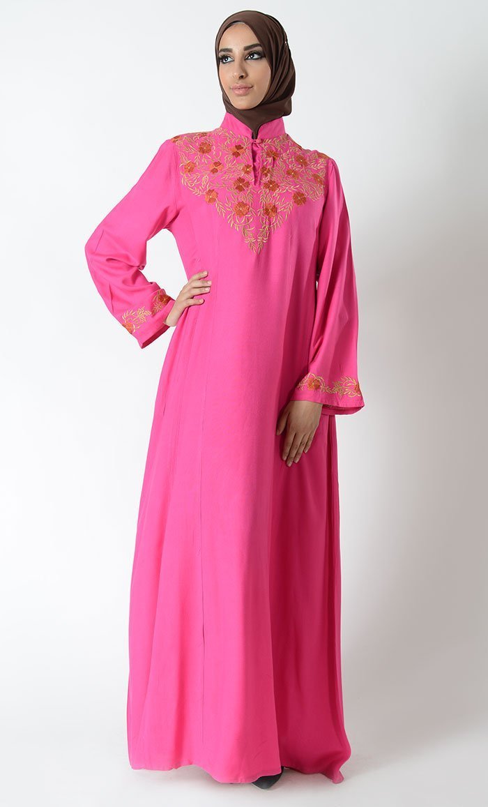 traditional abaya