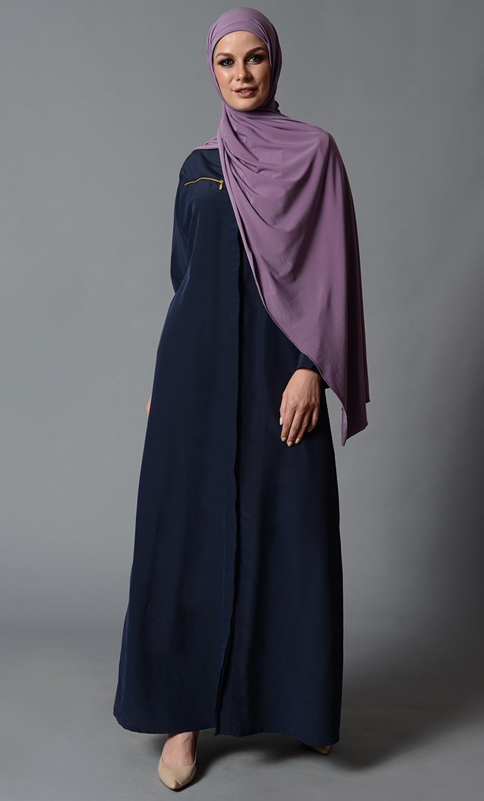 

Metallic Zippe Detail Button Down Abaya Dress