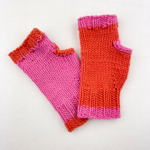 Contrasting Cashmere Fingerless Mitts