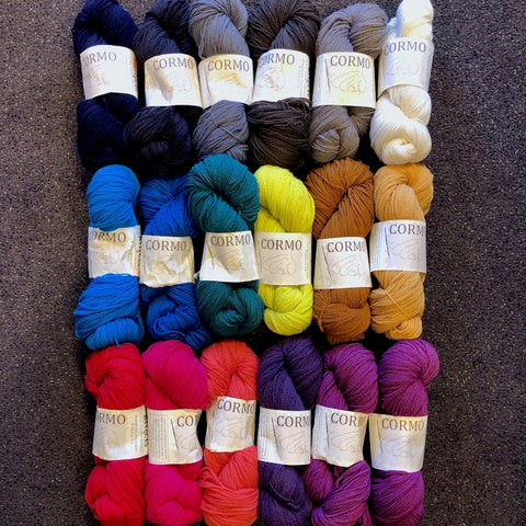 photo of yarn skeins