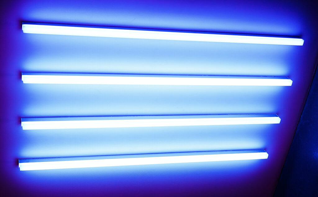 UV light bar